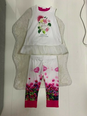 FUN & FUN MÄDCHEN WEISS & ROSA BLUMEN PARFÜM DESIGN SWING TOP & LEGGINGS - 7 JAHRE