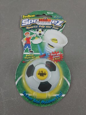 Zing ZeeBeez Sporteez Jumping Popping Half Soccer Ball Toy Sealed Item ZG130