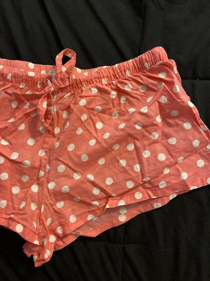 Bermuda pijama Forever 21 rosa e branca bolinhas tamanho pequeno - Imagem 3 de 4