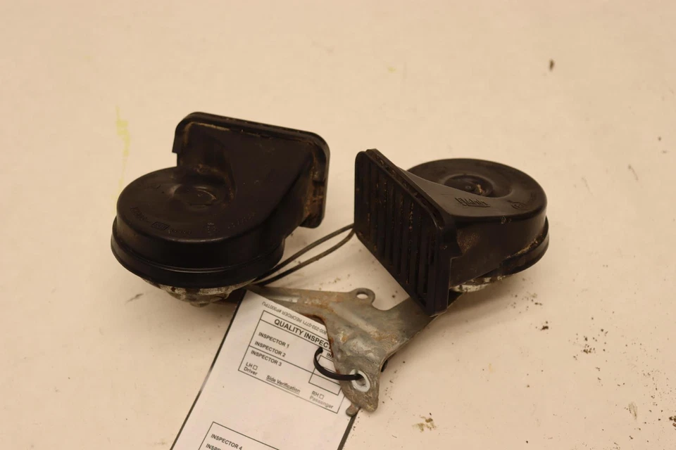 2015-2019 GMC SIERRA 2500 HD LOW & HIGH HORN PITCH TONE SIREN SIGNAL PAIR OEM - Image 4 of 4