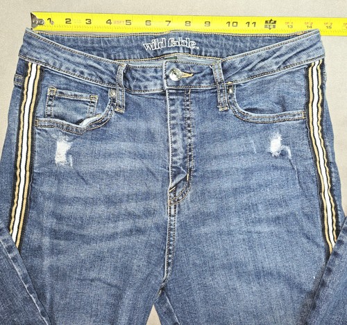 Wild Fable High Rise Mom Jeans Women's Size 10/30 reg skinny Stretch distress. - Picture 6 of 16