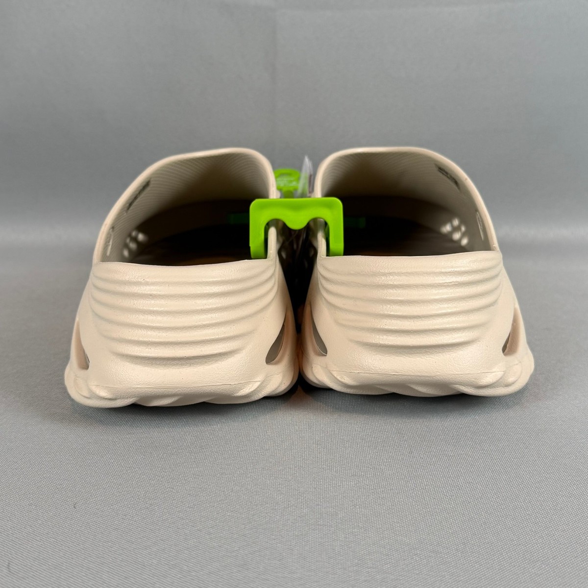 Crocs Echo Wave Clogs Mens 11 Almond Tint Beige 210521-0LL Slip-On Shoes NEW NWT Crocs Mens Echo Wave  main image 3