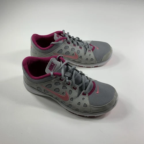 Chaussures d'entraînement Nike femme pointure 8,5 Flex Supreme TR rose gris