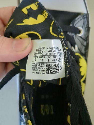 Size 9 Men’s / Women 11 - Converse DC Comics x Chuck Taylor All Star High Batman - Picture 8 of 8
