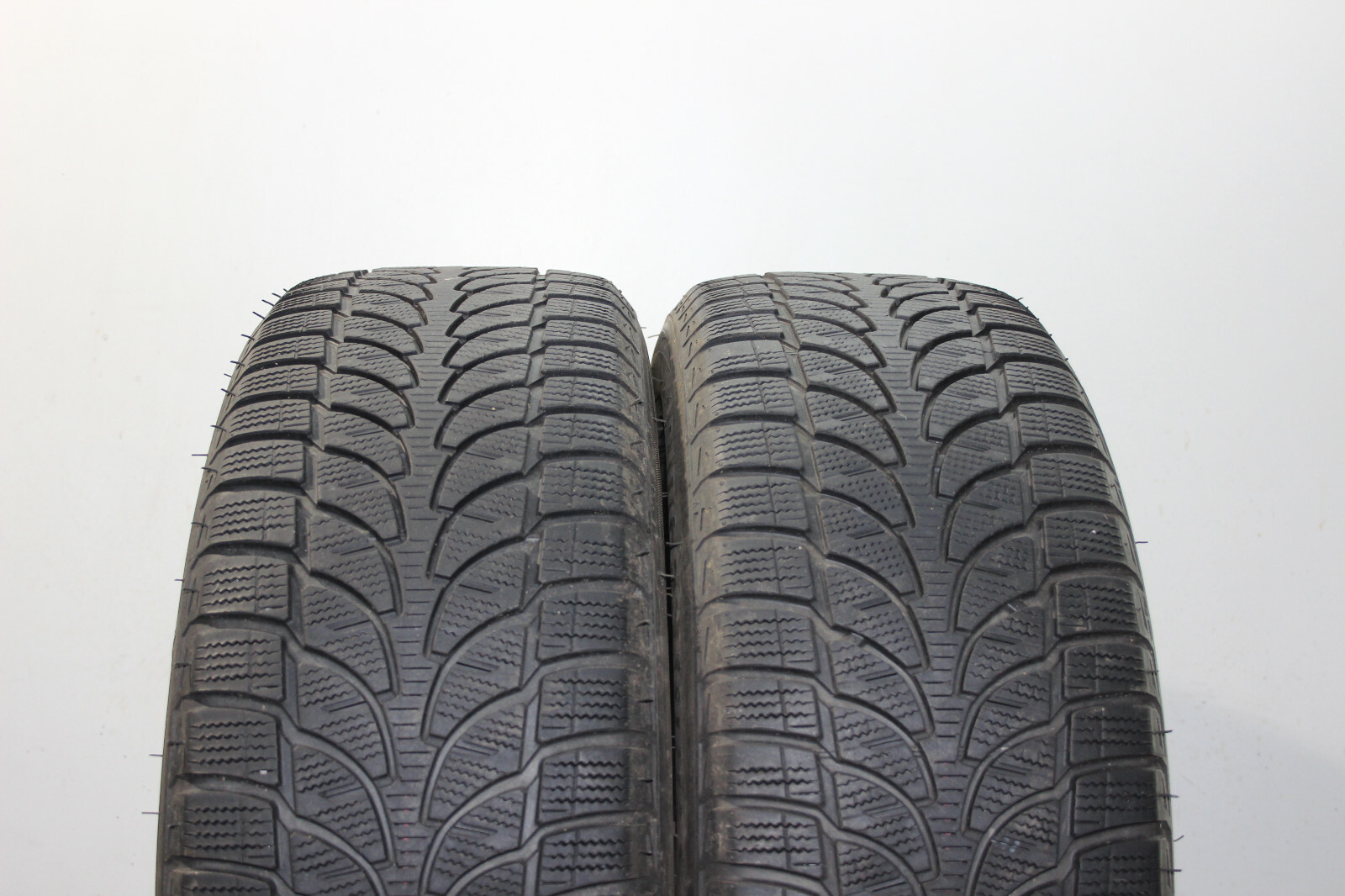 2x Bridgestone Blizzak LM-80 Evo 235/55 R19 105V XL M+S, 6,5mm, nr  
