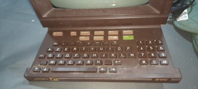 Vintage Minitel 1 RTIC 9 NFZ 330 clavier coulissant Terminal