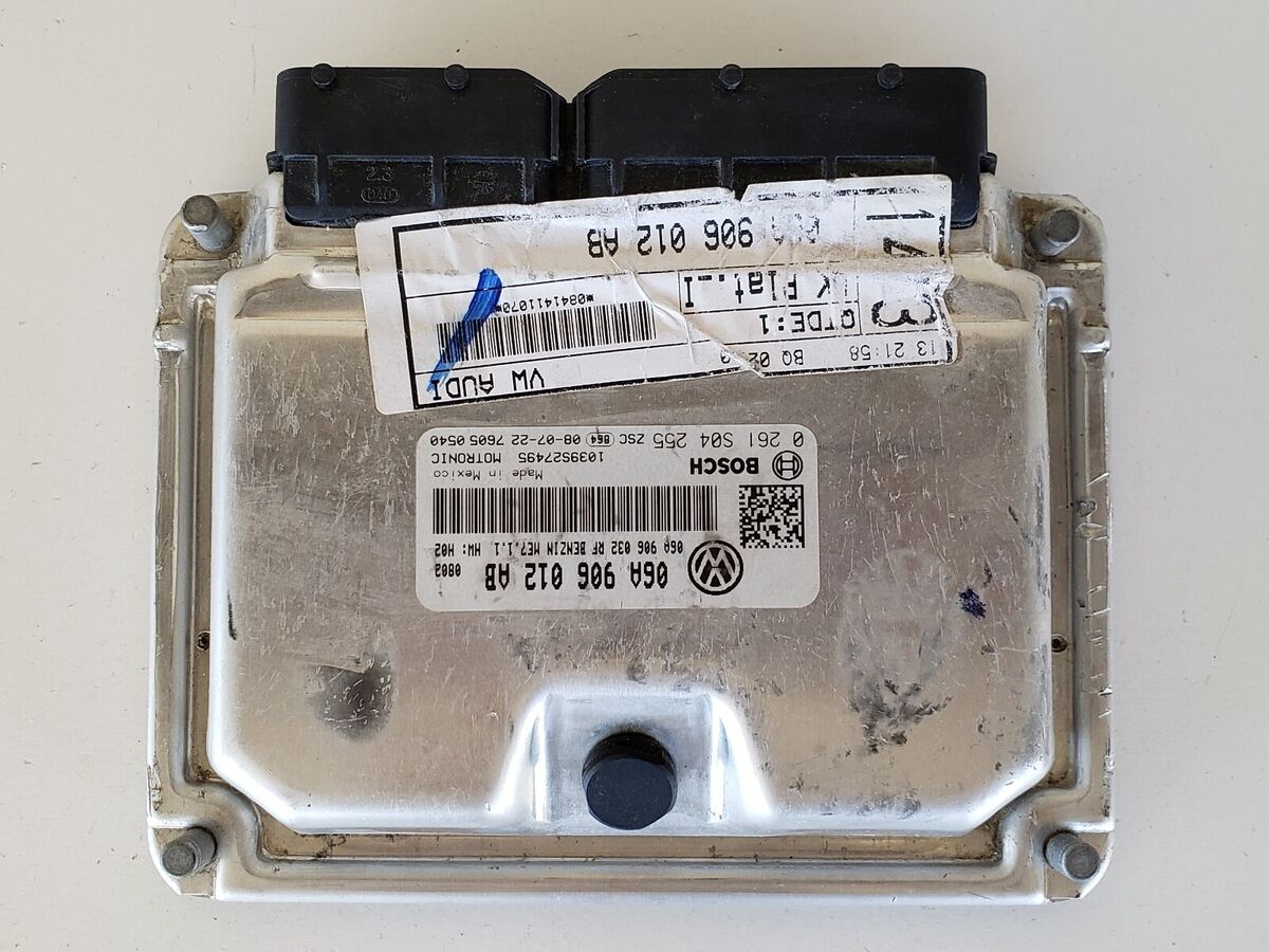 2011 VW Golf 06A 906 012 AB Computer Brain Engine Control 2011 VW Golf 06A 906 012 AB Computer Brain Engine Control