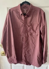 NWOT-Swiss Tech Performance XL-46-48 Maroon ButtonDown LongSleeve Pocket Shirt