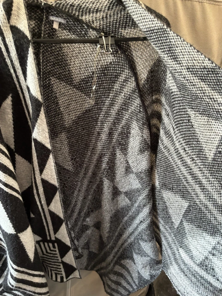 Poncho/chaw para mujer Charlotte Russe talla Os Foto 4 de 4