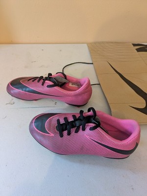 Nike Kids Jr Bravata II FG Size 2Y 644442-600 Soccer Cleats Athletic Shoes Pink