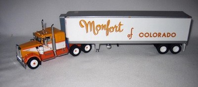 1/64 DCP 69-1860 Kenworth W900A 36