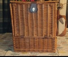 Bnwot Stunning Picnic Hamper With Settings For 2,real China Plates And Glasses