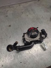 Pompe à eau Mercedes 200