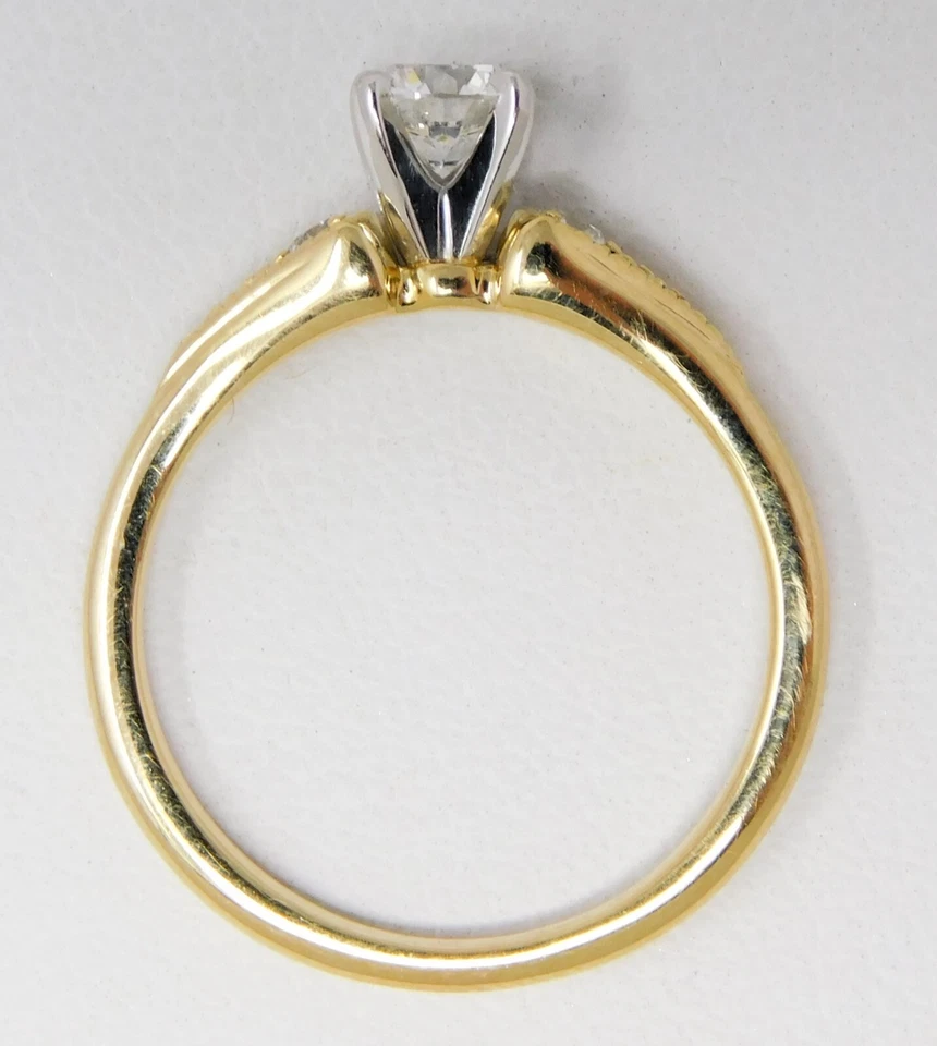 Помолвочное кольцо из золота 14 карат ∼4,5 мм с одним бриллиантом и акцентами размер 5,5 B6639 - Изображение 4 из 4