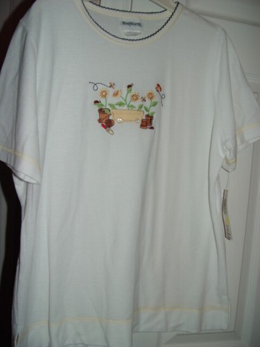 Bon Worth White Top With Yellow Flowers Size Small Petite - Picture 3 of 9