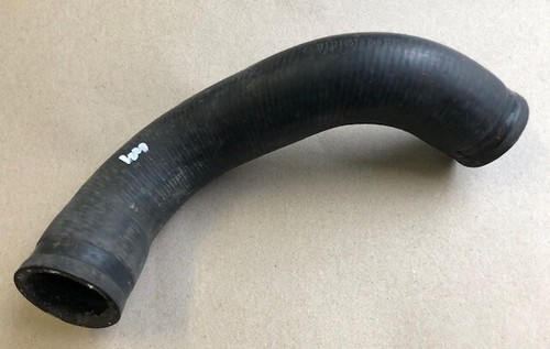 VW Golf 1 Kühlwasserschlauch Kühlerschlauch Kühlwasser Schlauch 171121051B