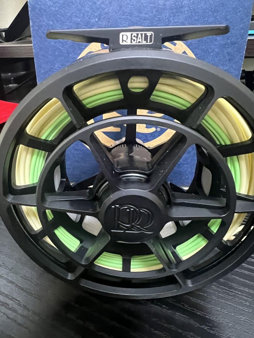 RossReels Evolution R Salt 9/10 おまけ付き RossReels Evolution R Salt 9/10 with bonus Fly Fishing Reel