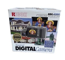 RICOH RDC-4200 3x Zoom Vintage Digital Camera Megapixel Bundle EXCELLENT