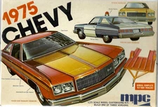 MPC 1-7504 1975 Chevy 1/25 model kit