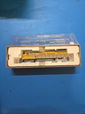 Atlas Master Series HO Scale Union Pacific GE Dash 8-40CW Diesel 9423/Used
