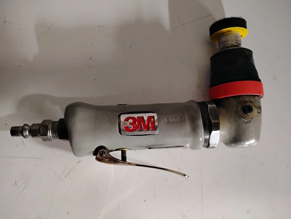 REPARACIÓN DE PINTURA MINI ORBITAL 3M, LIJADORA DE ELIMINACIÓN DE SUCIEDAD PLUMÍN, NÚMERO DE HERRAMIENTA 28737 Foto 3 de 3