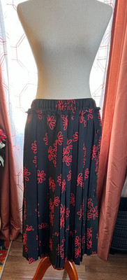 Simone Rocha NWT pleated floral midi skirt black & red size US 10 (UK 14)