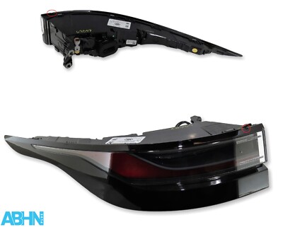 R8D213405AC LR Range Rover Evoque L551 Left Rear Outer Tailgate Light RL 24MY 7