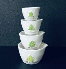 RAE DUNN Measuring Cups Christmas Tree Holiday 2024 NWT 1 Set of 4