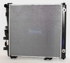 K&uuml;hler Wasserk&uuml;hler f&uuml;r Mercedes Benz S-Klasse W126 260SE 300SE Bj '85-'91