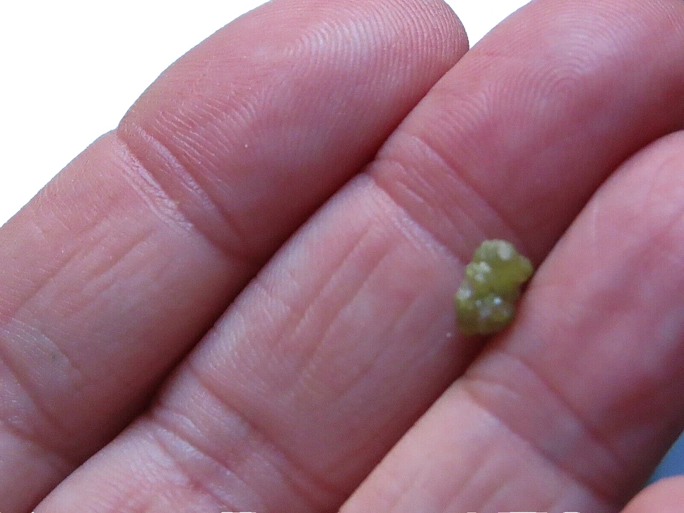 @ 1.25 CTS Rough YELLOW Diamond - Image 2 of 4