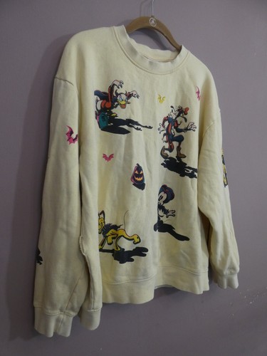 Disney Parks Adult L Halloween Sweatshirt 2023 Mickey & Friends Cotton FLAWED - Picture 5 of 15