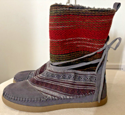 Toms Sz 9 Nepal Ankle Boots Women Suede/Fabric/Fleece Strings Pull On EUC