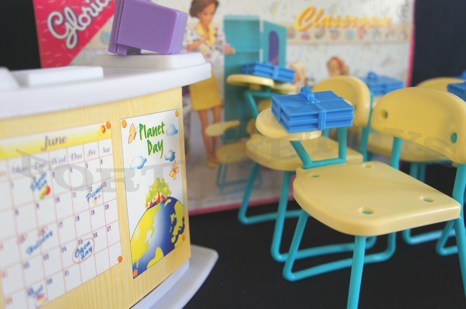 Classroom Gloria Dollhouse Gloria Classroom Playset Shop