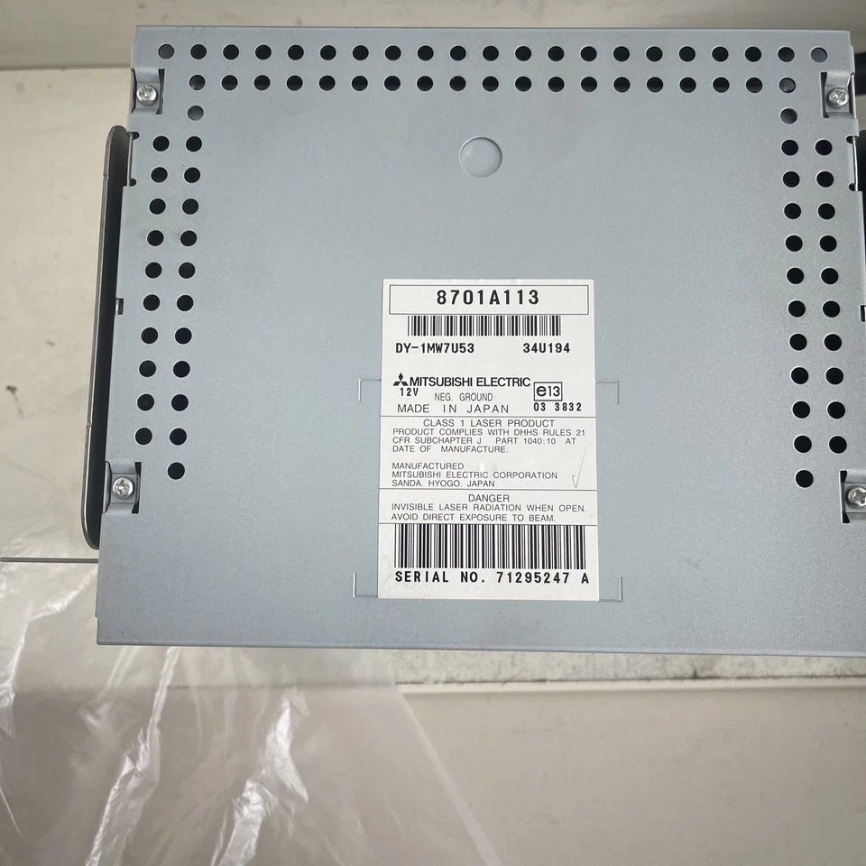 Mitsubishi Pajero V90 Bj.07-10 System Radio Audio CD DY-1MW7U53 34U194 8701A113 - Bild 2 von 4