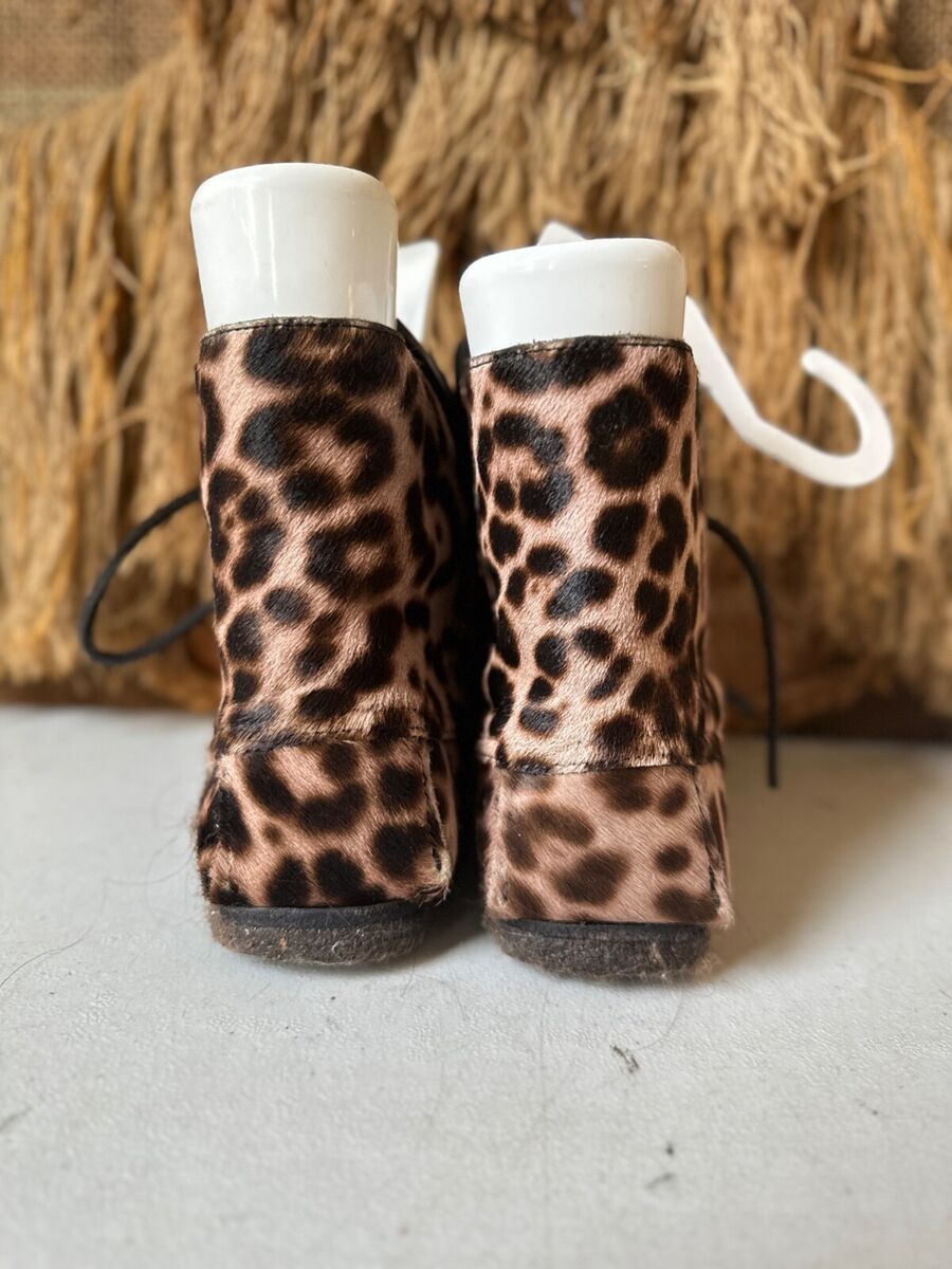 ISABEL MARANT ETOILE Leopard Pony Fur Lace-Up US Size 8 | eBay ISABEL MARANT ETOILE Leopard Pony Fur Lace-Up US Size 8 | eBay