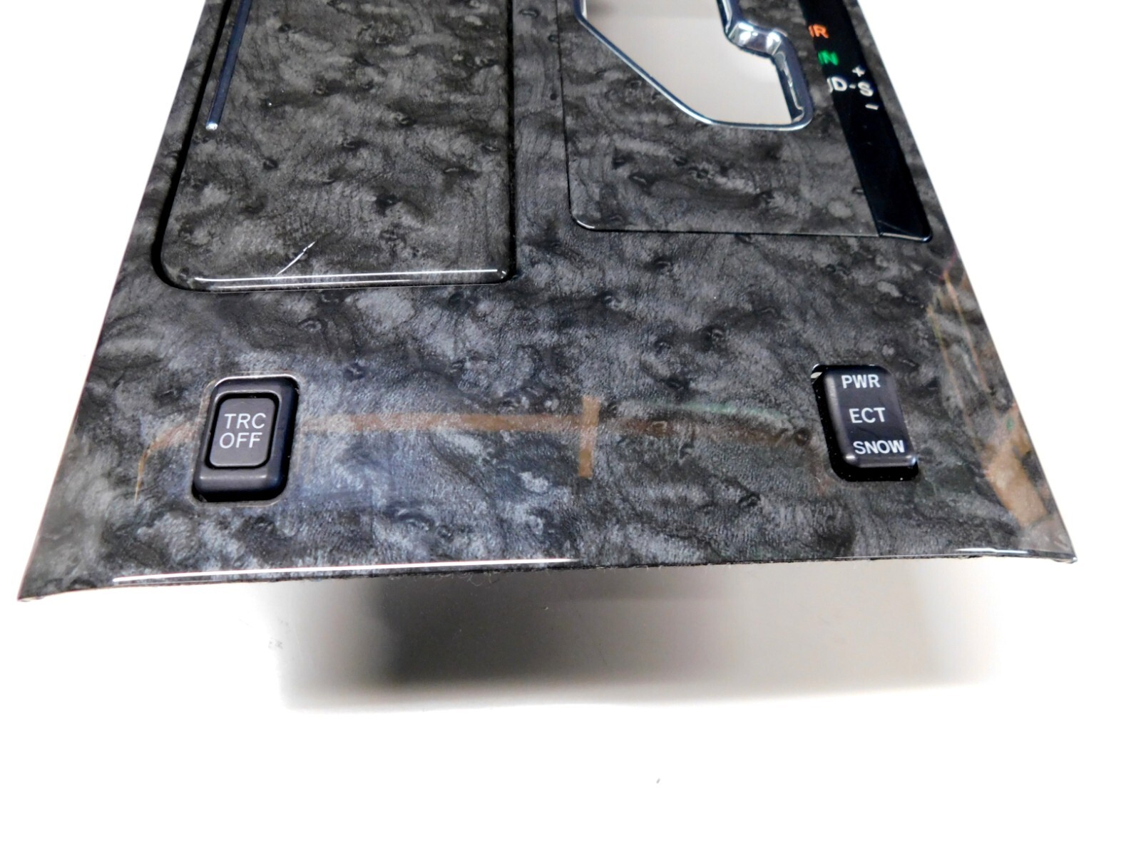 Toyota Crown Royal Saloon GRS180 Series Center Console Panel Shifter Indicator