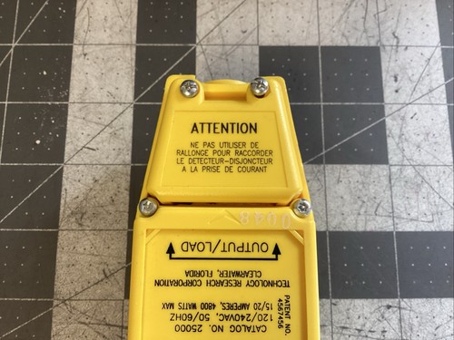 TRC Rain Proof 120/240VAC, 15/20 AMPERES In-Line Portable GFCI (LPW101E) - Picture 7 of 8
