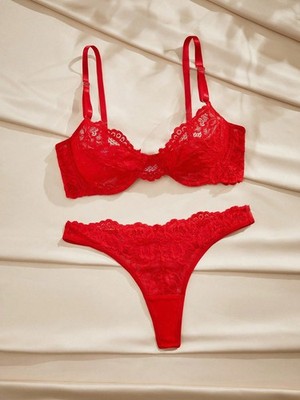 Elegant Floral Lace Underwired Lingerie Set Cheap24