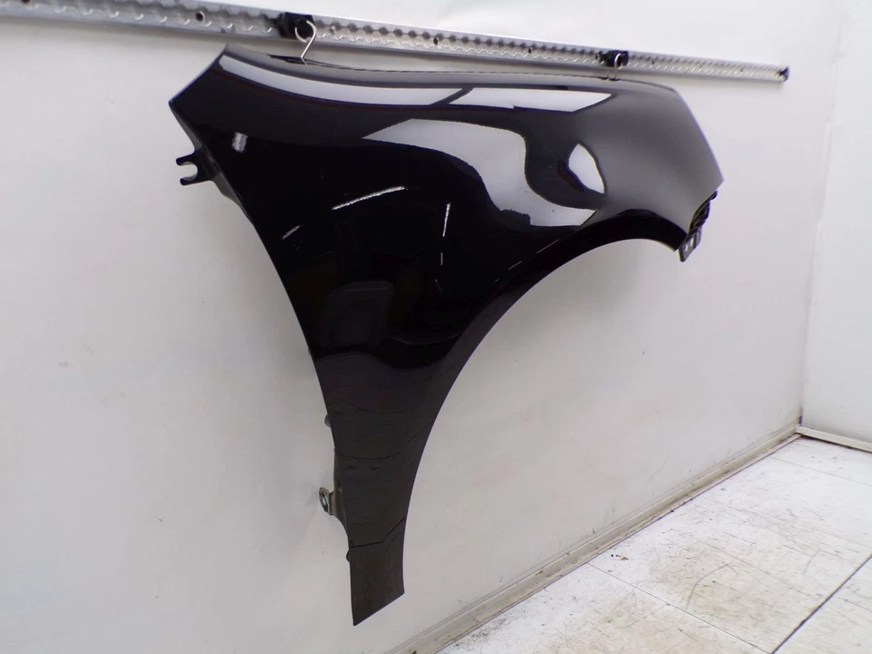 Kotflügel rechts vorn Schwarz VW GOLF V (1K1) 1.6 FSI - Bild 3 von 4