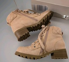 Dolce Vita Girls Quilted Combat Boots Blush With Box REELY 1yr EUC