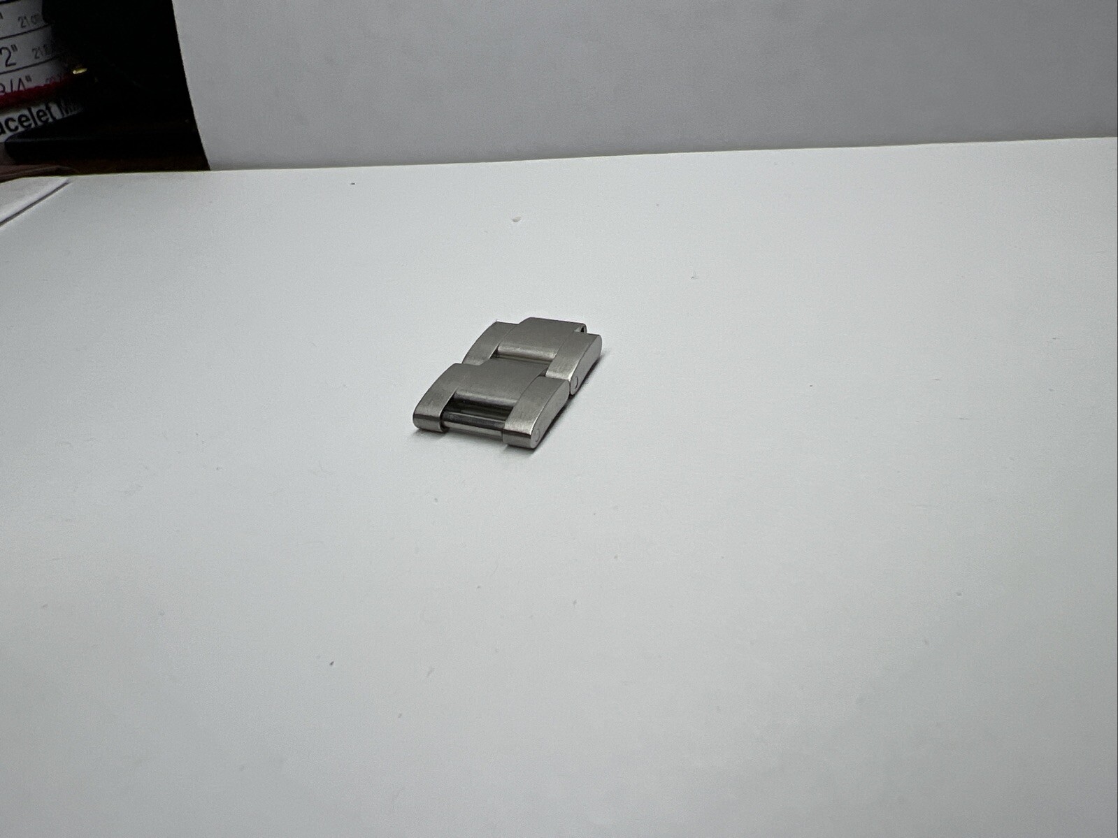 AUTHENTIC ROLEX SOLID MIDSIZE DATE DATEJUST STAIN… - image 2