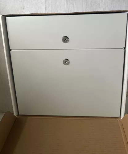 BNIB Grey National Grid Fibre Wall Mount 2 Door Lockable Cabinet 24 Port St
