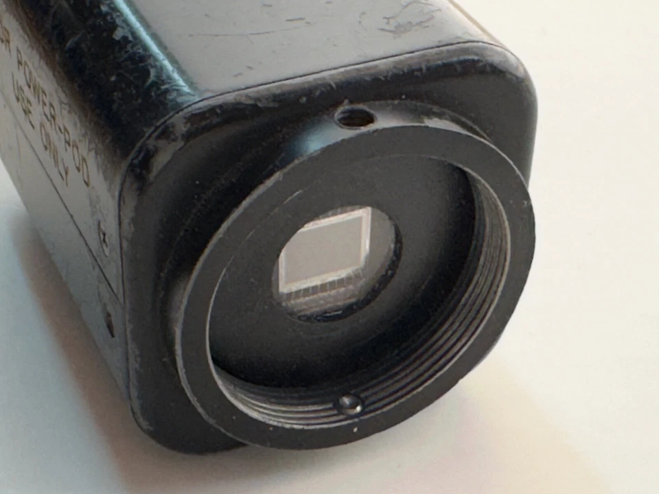 Câmera de Vídeo Powerpod 1/3" CCD - Câmera Clairmont - Imagem 4 de 4