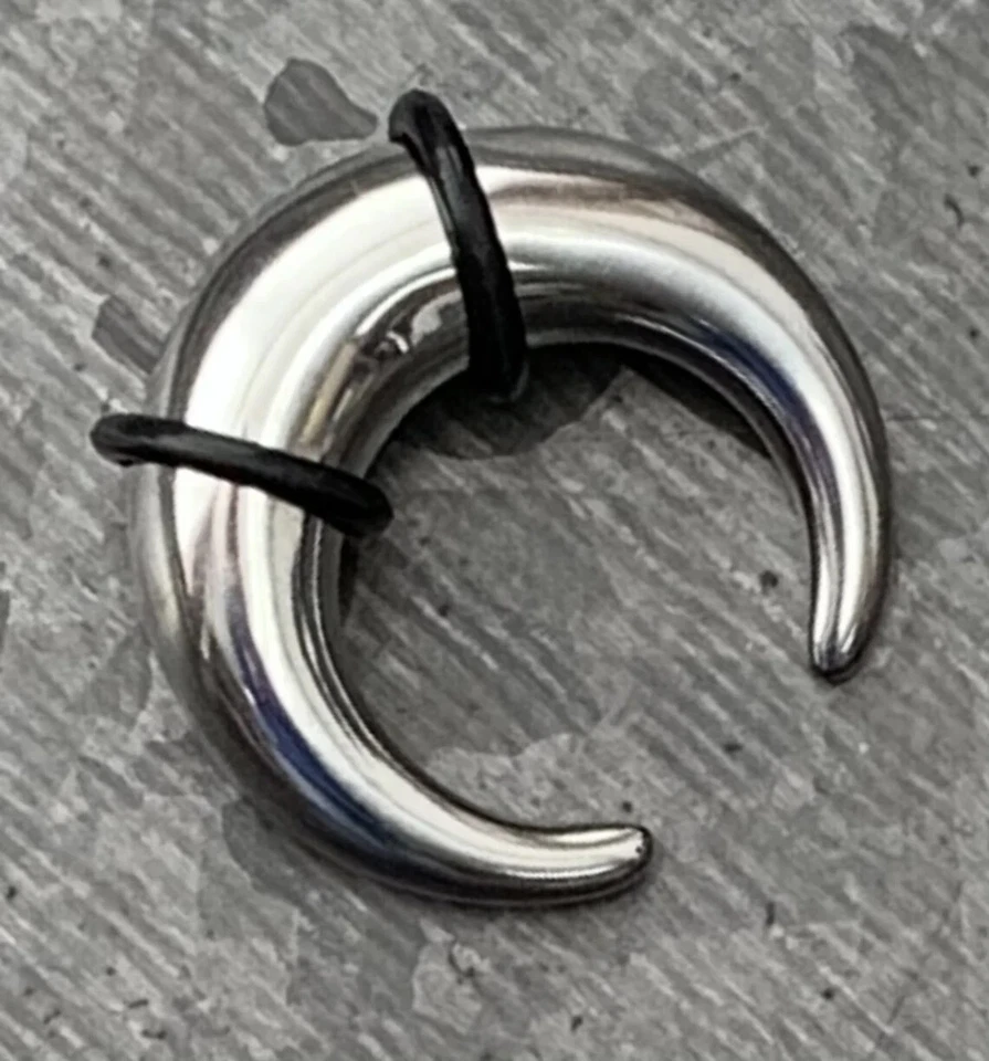 1pc Solid 316L Surgical Steel Septum Ring / Buffalo Taper Expander - Image 4 of 4
