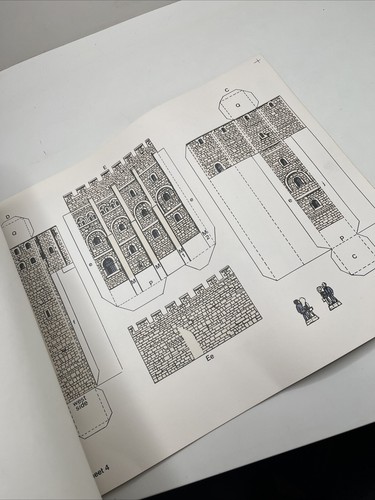 1970 Galt Models Of Famous Building - Tower Of London Vintage Cut out Model Plan - Picture 7 of 11