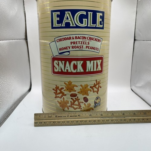 Eagle Snack Mix Empty Tin Anheuser Busch 32 Oz St Louis MO 11.5" H - Picture 10 of 10