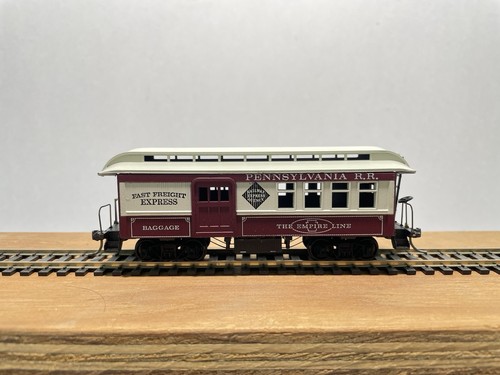 M1 Roundhouse Ho Scale Modelleisenbahn Pennsylvania RR The Empire Line Combine Bagga - Bild 1 von 13