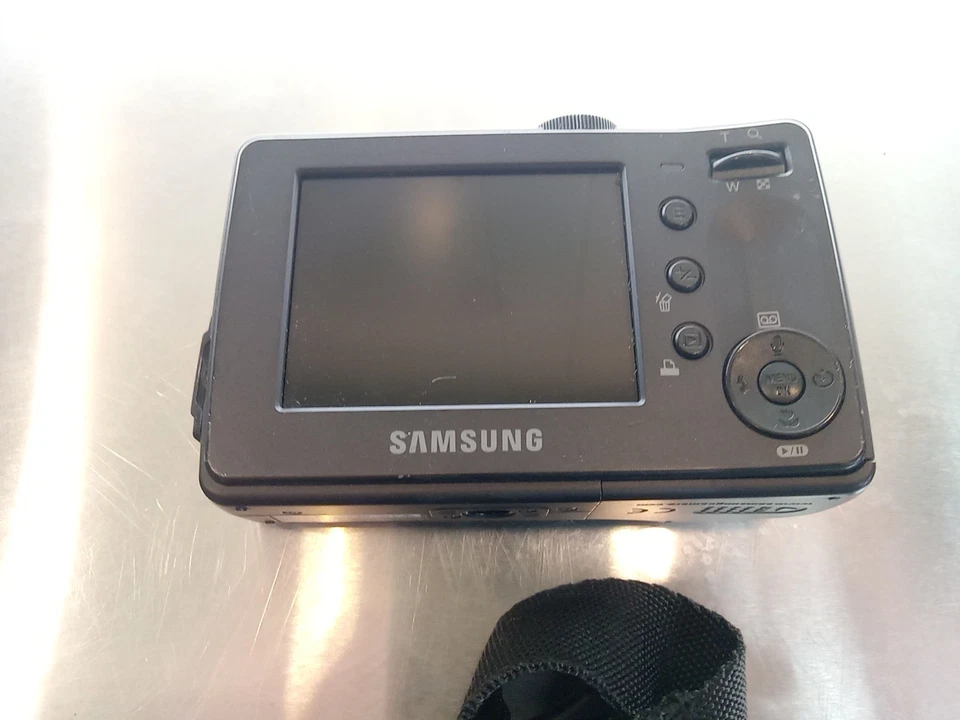 Cámara digital Samsung s730 piezas o reparación sin probar Foto 3 de 4