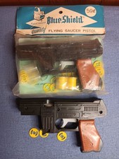 Early Flying Saucer Pistol Toy 1960s Lot Rack Toy Disc Blaster Hong Kong Read
