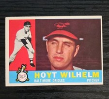 Top 10 Hoyt Wilhelm Baseball Cards 24